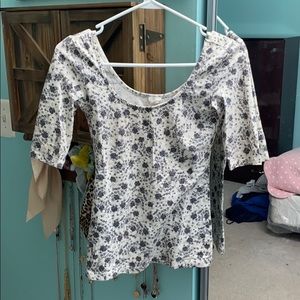 Grey flower shirt